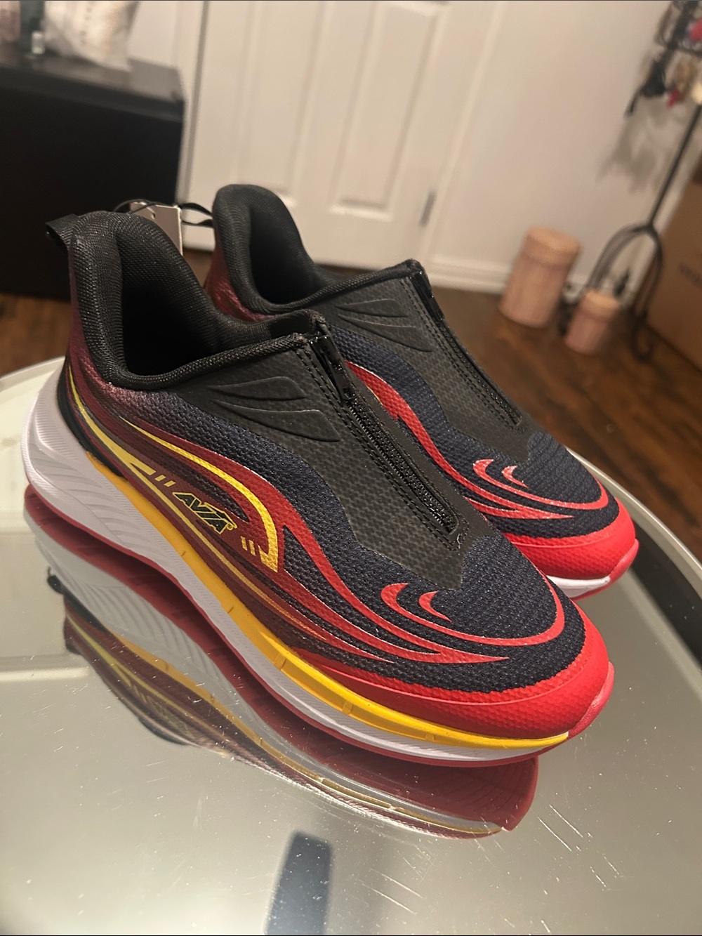Men's Athletic Slip-On Running Shoes - Black/Red/Yellow